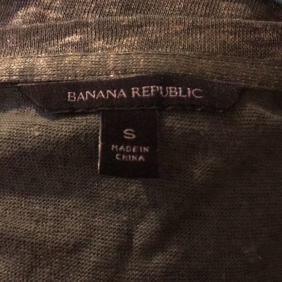 Banana Republic Sparkly Green and Gold Tee - Picture 3 of 3